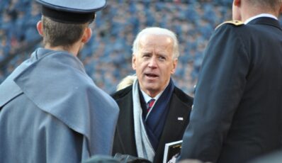 [Res Rhetorica] „The rhetorical dimension of the justification for the absence of direct military support for Ukraine in Joe Biden’s statements”